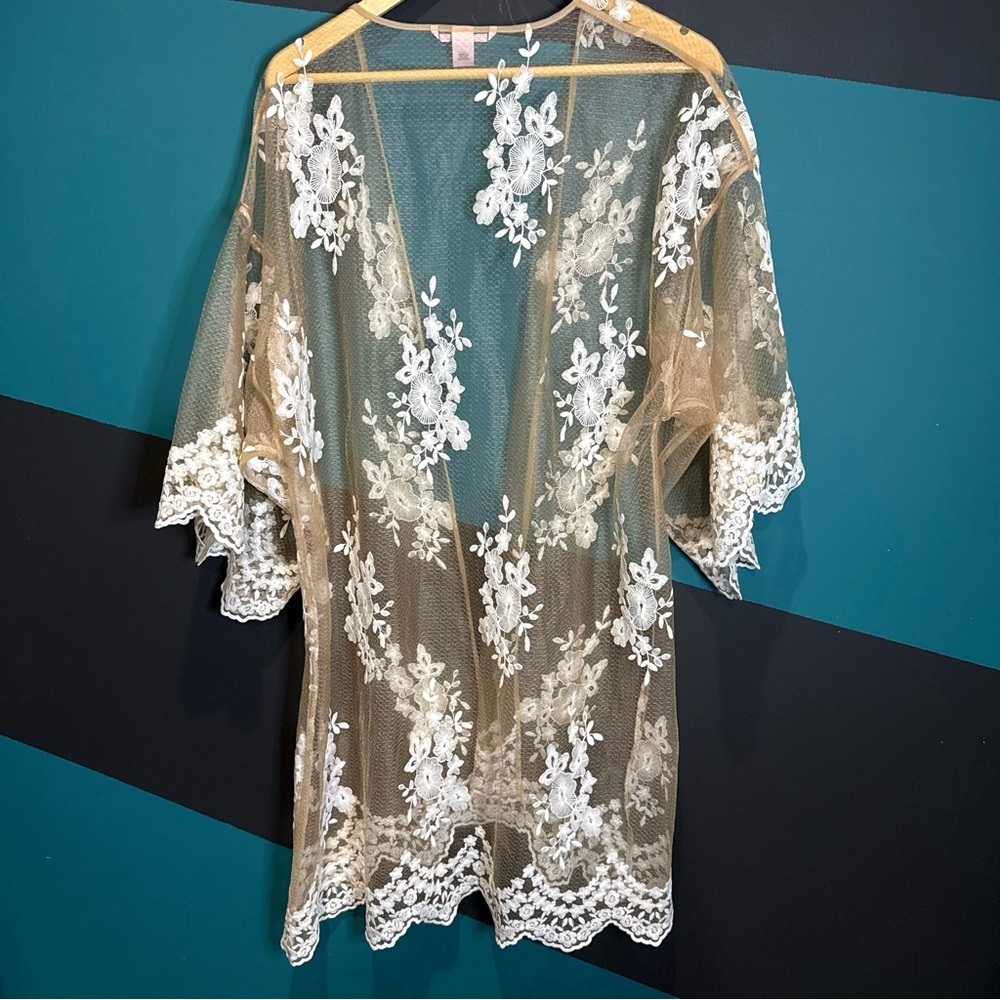 Victoria's Secret Floral Lace Bridal Robe Cream Elegant Romantic size M L - Picture 7 of 15
